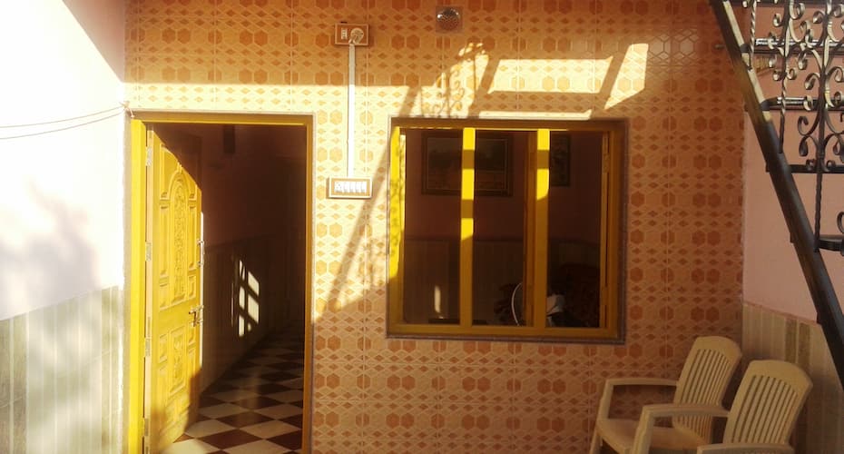 Pravanji Solanki Homestay, Mehsana 3